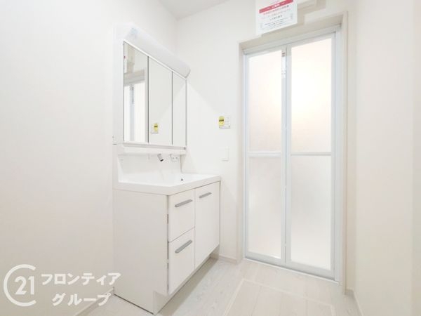 尼崎市若王寺２丁目　新築一戸建て　２期　１号棟