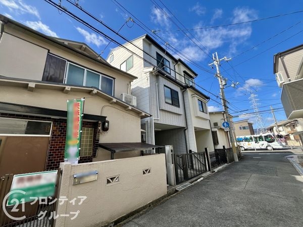 伊丹市寺本５丁目の中古一戸建て