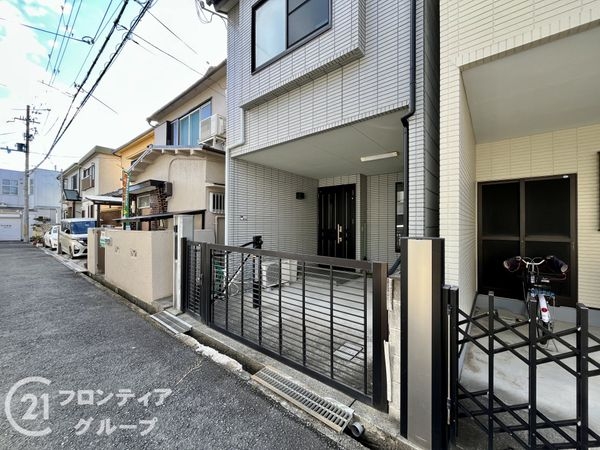 伊丹市寺本５丁目の中古一戸建て