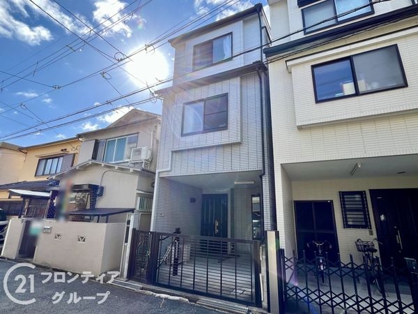 伊丹市寺本５丁目の中古一戸建て