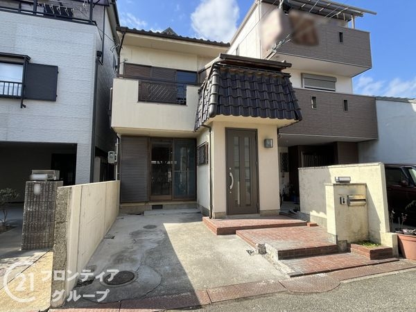 尼崎市久々知３丁目の中古一戸建て