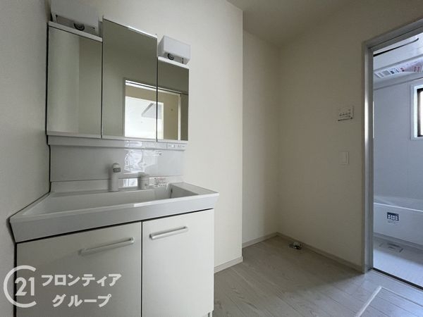 兵庫県西宮市堤町　新築一戸建て　1期　1号棟
