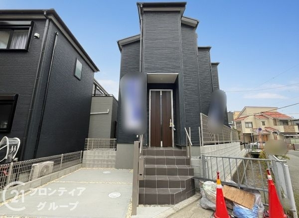 尼崎市西昆陽１丁目　新築一戸建て　２期　５号棟