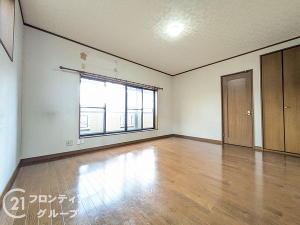 伊丹市安堂寺町６丁目の中古一戸建て