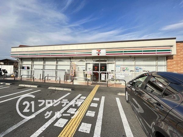 伊丹市大鹿4丁目 新築一戸建て 2号地(セブンイレブン伊丹緑ケ丘1丁目店)