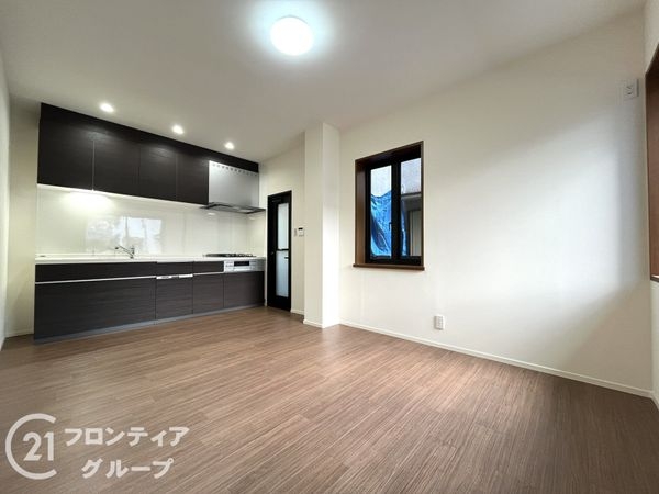 尼崎市南塚口町８丁目の中古一戸建て