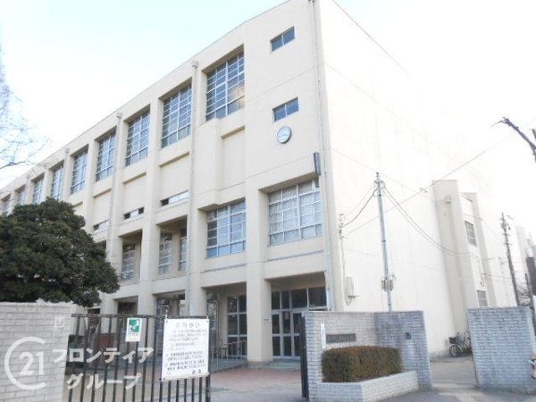 尼崎市瓦宮２丁目の中古一戸建て(尼崎市立園田南小学校)