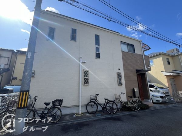 尼崎市瓦宮２丁目の中古一戸建て
