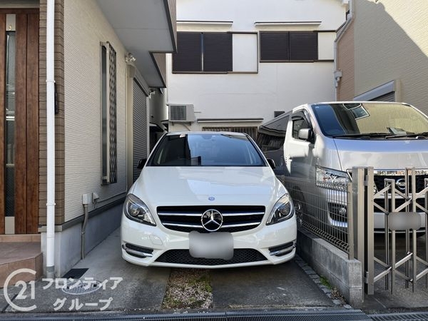 尼崎市瓦宮2丁目　中古一戸建て