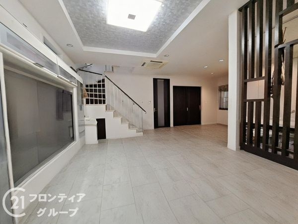 尼崎市東園田町３丁目　中古一戸建て