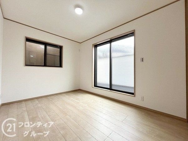 尼崎市大庄北４丁目　新築一戸建て