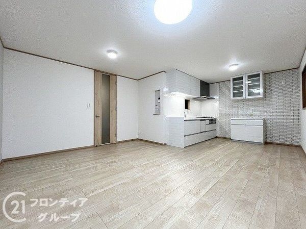 尼崎市大庄北４丁目　新築一戸建て