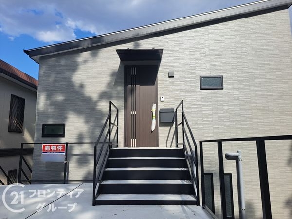 尼崎市稲葉荘２丁目　新築一戸建て