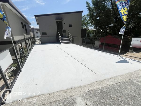 尼崎市稲葉荘２丁目　新築一戸建て