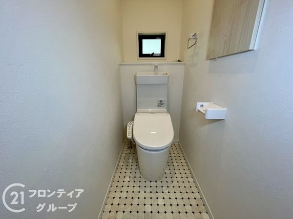 伊丹市寺本１丁目　新築一戸建て　２号地