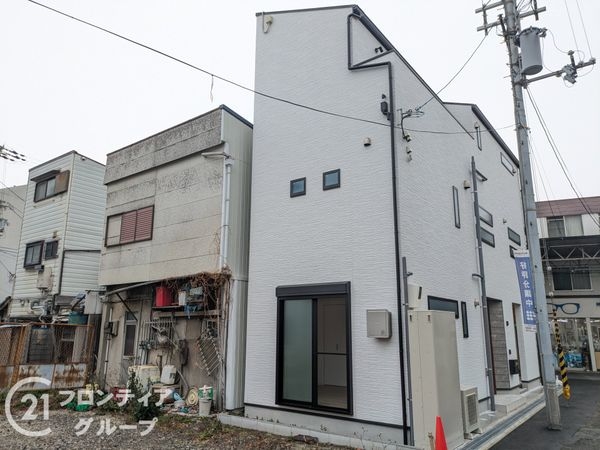 尼崎市杭瀬北新町３丁目　新築一戸建て