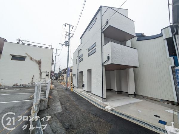 尼崎市杭瀬北新町３丁目　新築一戸建て
