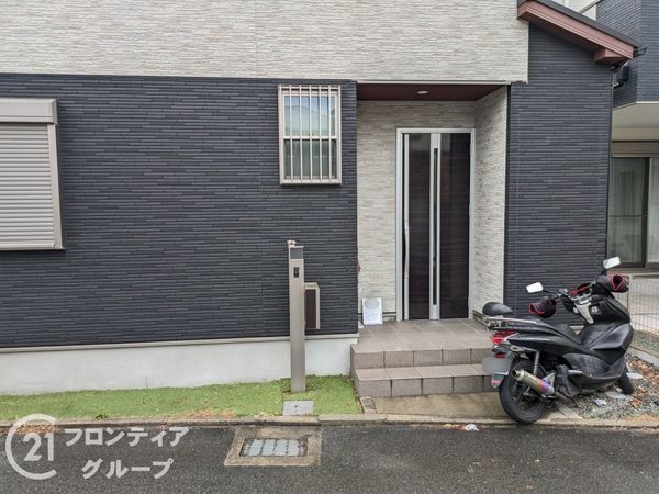 伊丹市池尻６丁目の中古一戸建て