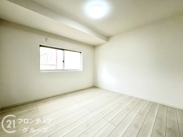 尼崎市稲葉荘４丁目の中古一戸建て
