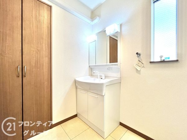 尼崎市若王寺２丁目の中古一戸建て