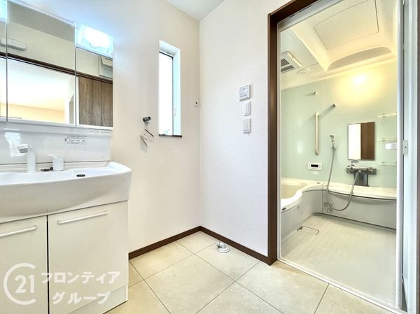 尼崎市若王寺２丁目の中古一戸建て