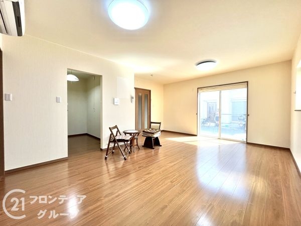 尼崎市若王寺２丁目　中古一戸建て