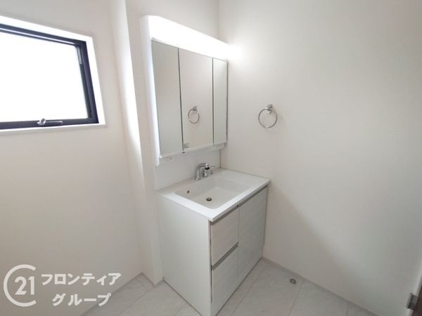 西宮市津門飯田町　新築一戸建て　全１区画