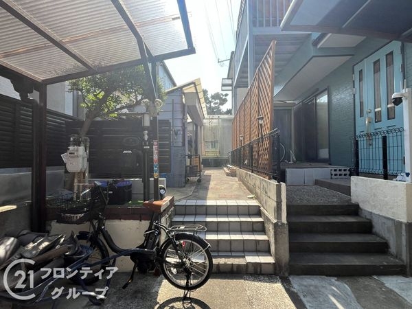 西宮市浜甲子園１丁目　中古一戸建て