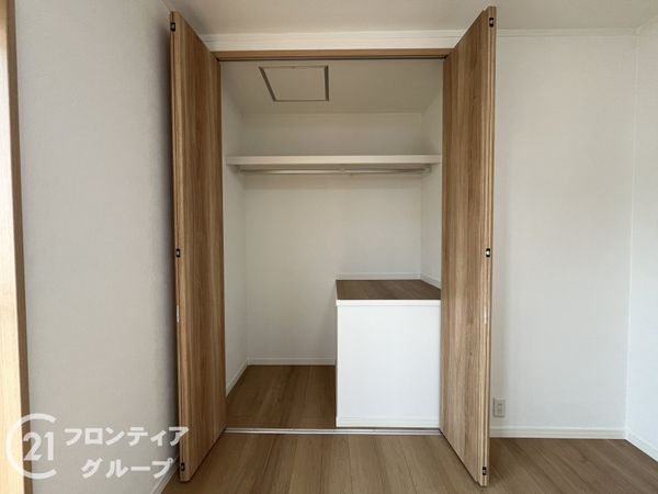 尼崎市長洲本通３丁目の中古一戸建て