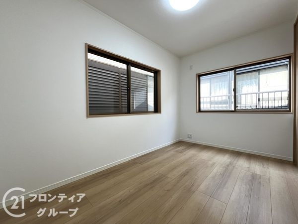 尼崎市長洲本通３丁目の中古一戸建て