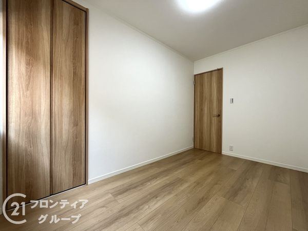 尼崎市長洲本通３丁目の中古一戸建て