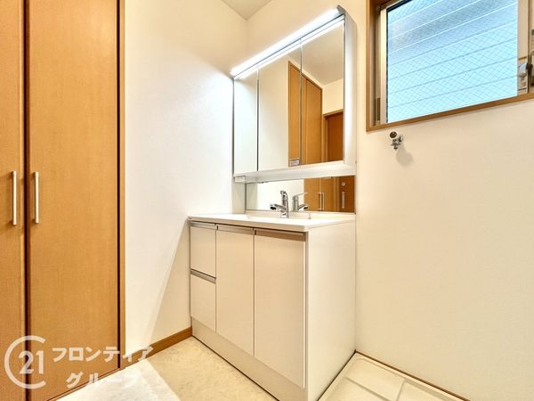 尼崎市南七松町２丁目の中古一戸建て