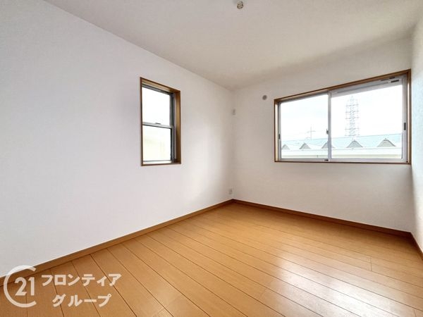 尼崎市南七松町２丁目の中古一戸建て