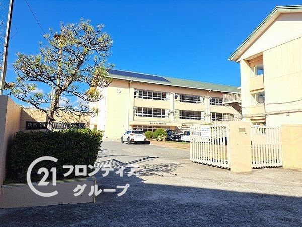 川西市湯山台1丁目の中古一戸建て(川西市立明峰中学校)