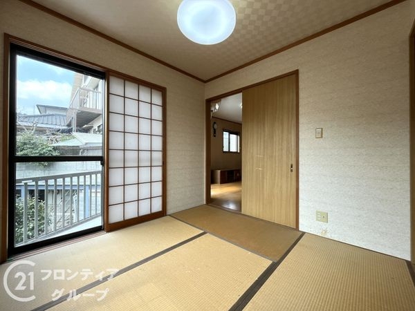 川西市湯山台１丁目の中古一戸建て