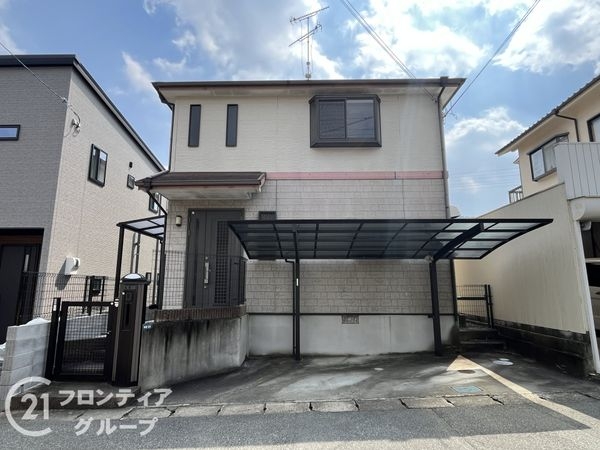 川西市湯山台1丁目　中古一戸建て