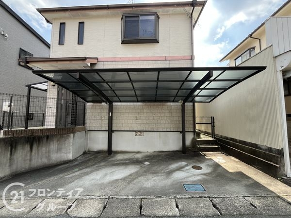 川西市湯山台１丁目の中古一戸建て