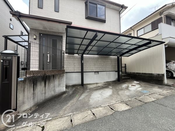 川西市湯山台１丁目の中古一戸建て