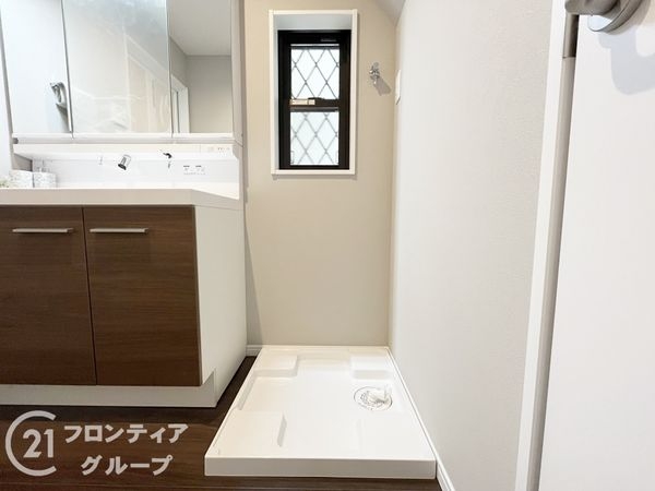 西宮市小松南町１丁目　新築一戸建て
