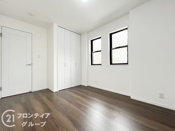 西宮市小松南町１丁目　新築一戸建て