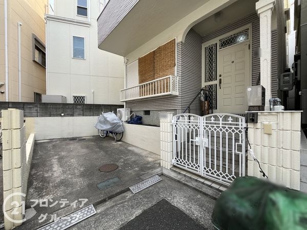 尼崎市御園１丁目の中古一戸建て