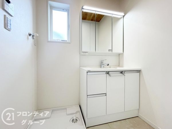 伊丹市昆陽東３丁目　新築一戸建て　全１区画
