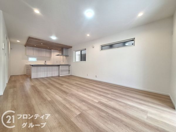 尼崎市大庄西町２丁目　新築一戸建て　全１区画