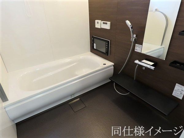 伊丹市寺本２丁目　新築一戸建て　第３期　１６号棟