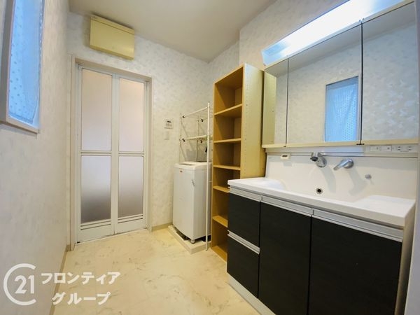 生駒市辻町の中古一戸建て