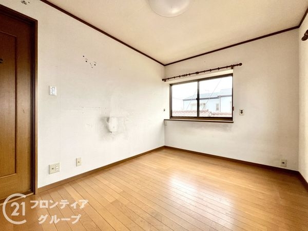 尼崎市食満６丁目の中古一戸建て