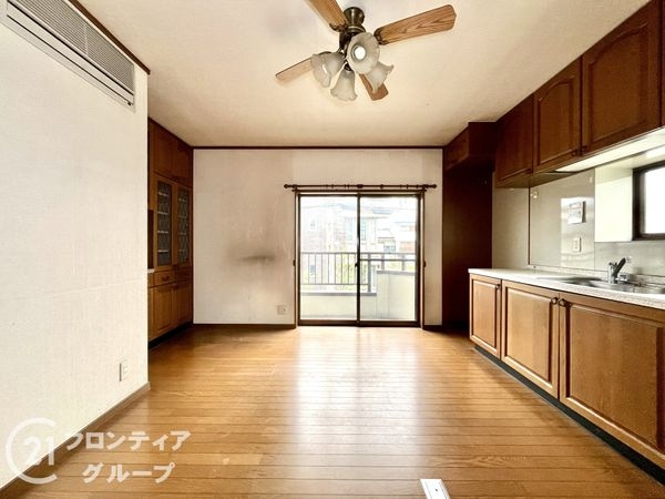 尼崎市食満６丁目の中古一戸建て
