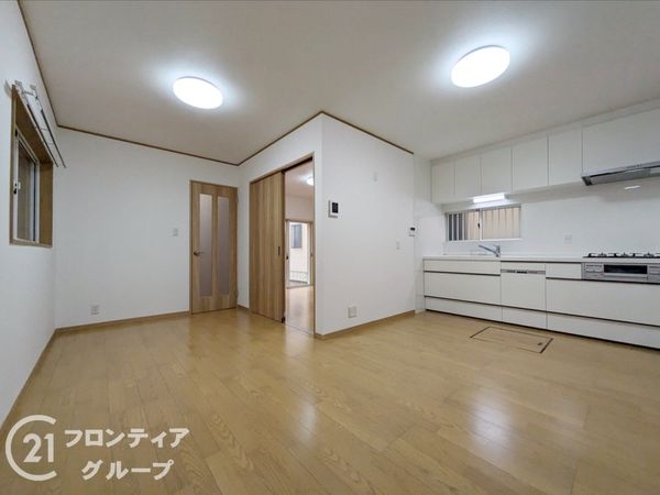 西宮市青木町　中古一戸建て