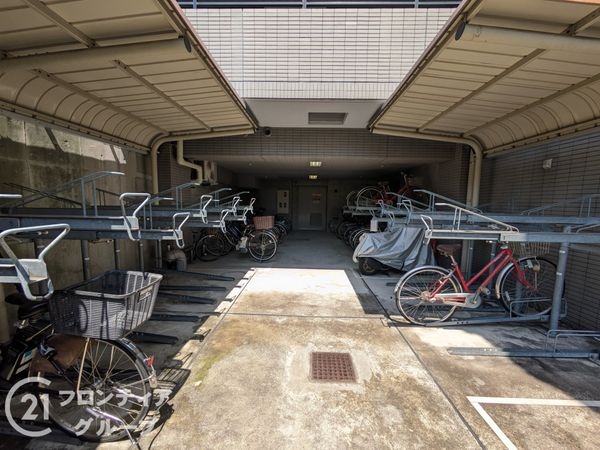 ステイツ夙川北名次町　中古マンション