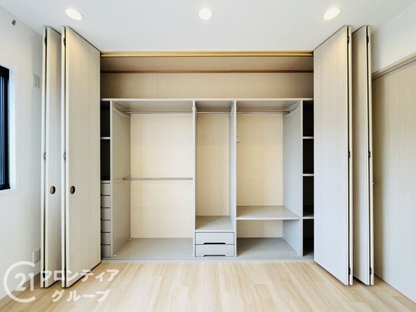 西宮市深谷町の中古一戸建て